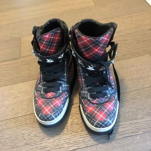 Givenchy Hi-Tops star ankle straps